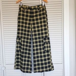 HOT Topic Wide Leg Cropped Cargo Pants, Yellow Black Plaid, Size S